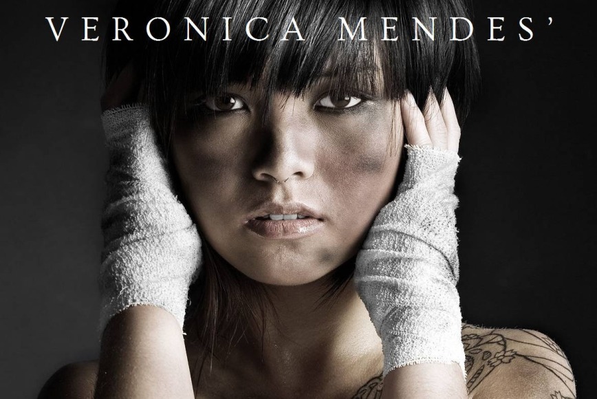 Black Modeling Portfolio Website Template - image